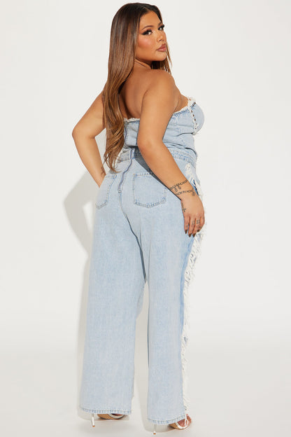 https://cdn.shopify.com/s/files/1/0293/9277/files/02-08-24_S4_45_FNJ11920_Denim_DT_IM_14-20-06_PLUS_47956_PXF.jpg?v=1707850405