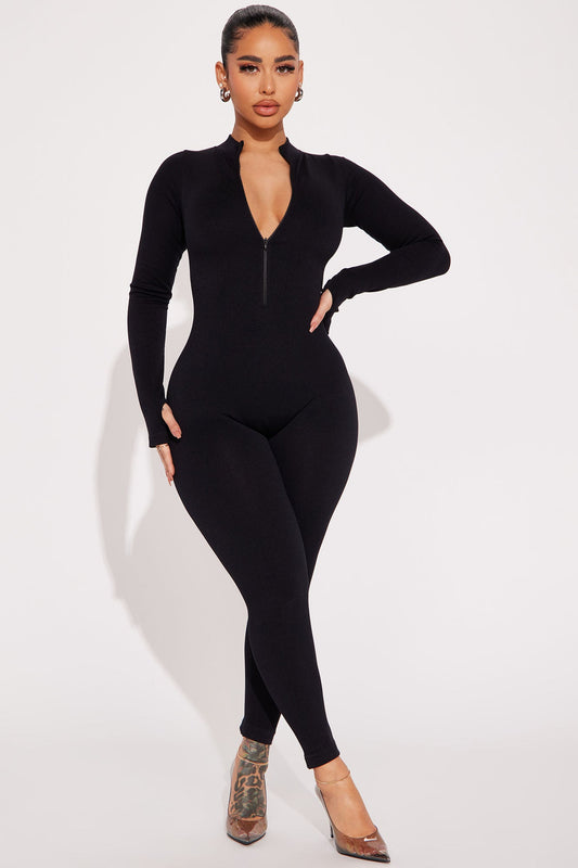 https://cdn.shopify.com/s/files/1/0293/9277/products/02-13-23Studio1_DD_IM_14-07-08_42_JP4549_Black_19204_JB.jpg?v=1677003411