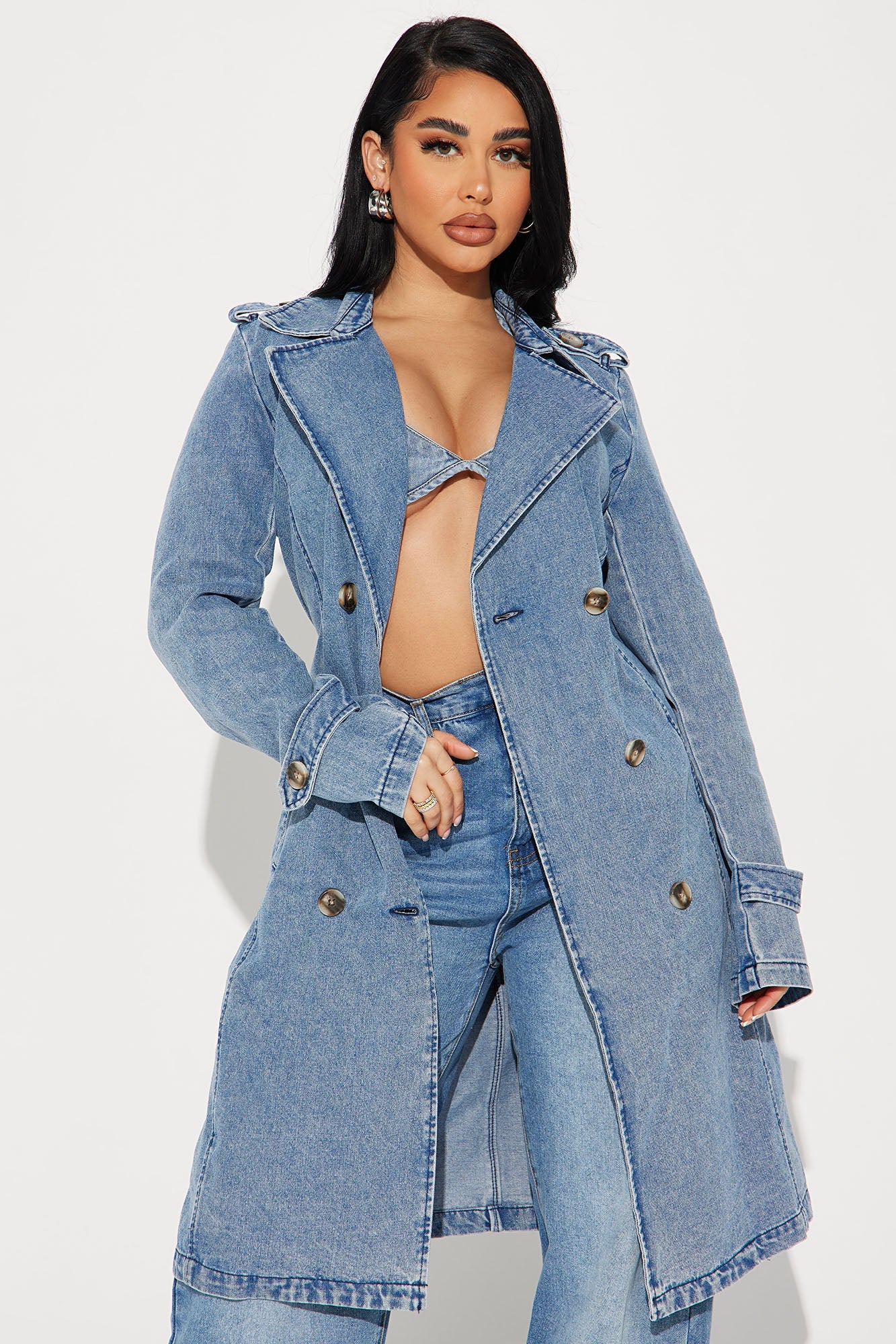 https://cdn.shopify.com/s/files/1/0293/9277/files/02-20-24_S1_1_14993_MediumBlueWash_P_RA_AP_09-53-02_24459_RB.jpg?v=1708624854