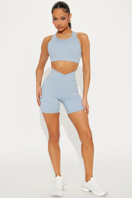 https://cdn.shopify.com/s/files/1/0293/9277/files/02-24-25_S5_20_GW24K1950_LightBlue_ZSR_AE_AC_11-23-17_5990_SG.jpg?v=1740607656