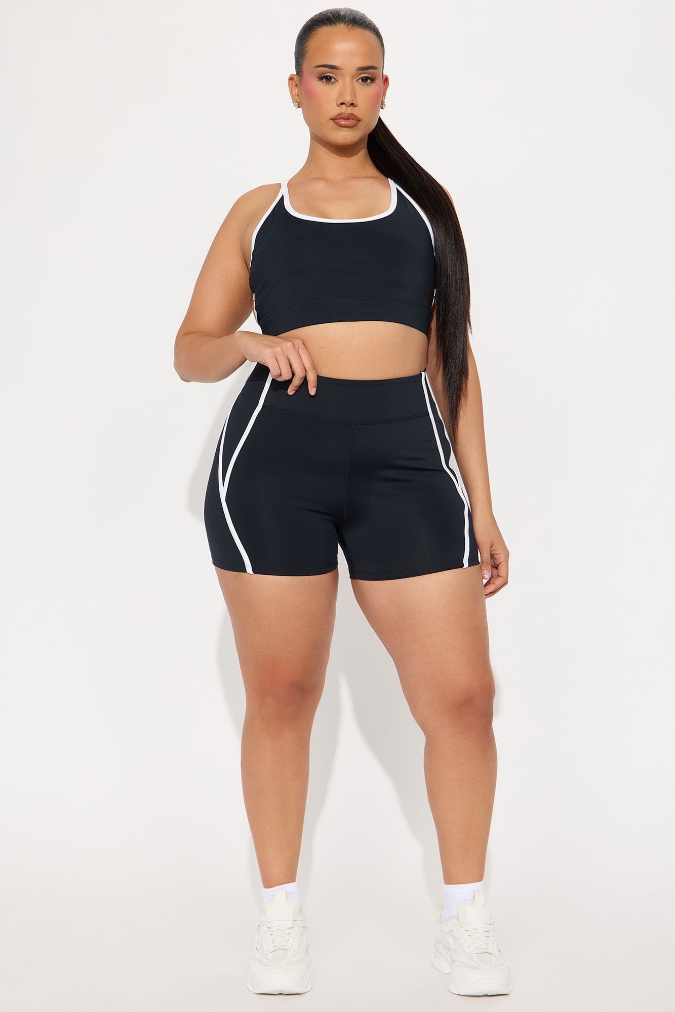 https://cdn.shopify.com/s/files/1/0293/9277/files/02-26-25_S8_47_ZDNVSP1608_Black_RM_AC_13-37-07_50964_PLUS_PXF.jpg?v=1741381096