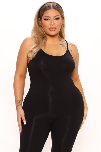 https://cdn.shopify.com/s/files/1/0293/9277/products/02-28-22Studio1_MS_AC_09-20-24_3_KJ5330M_Black_6430_PLUS_KS.jpg?v=1691624022