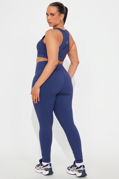 https://cdn.shopify.com/s/files/1/0293/9277/files/03-01-25_S6_47_24GWF127B_MidnightBlue_LC_IM_PLUS_12-33-06_67200_PXF_PLUS.jpg?v=1742258001