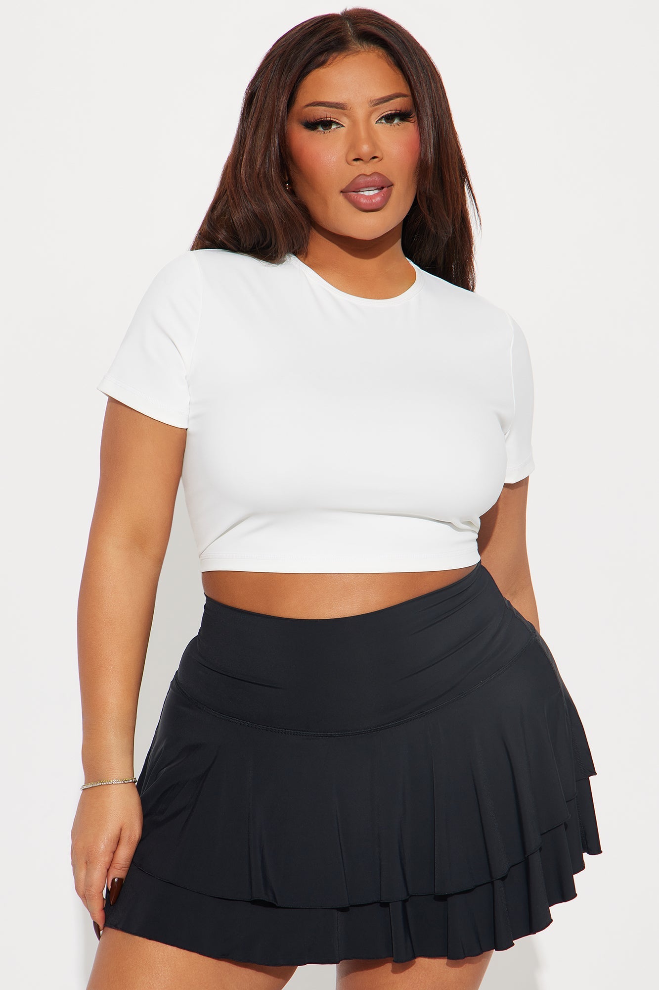 https://cdn.shopify.com/s/files/1/0293/9277/files/03-06-25_S4_20_GW24K1949A_White_CXB_AP_11-26-49_PLUS_2134_PXF.jpg?v=1741995152