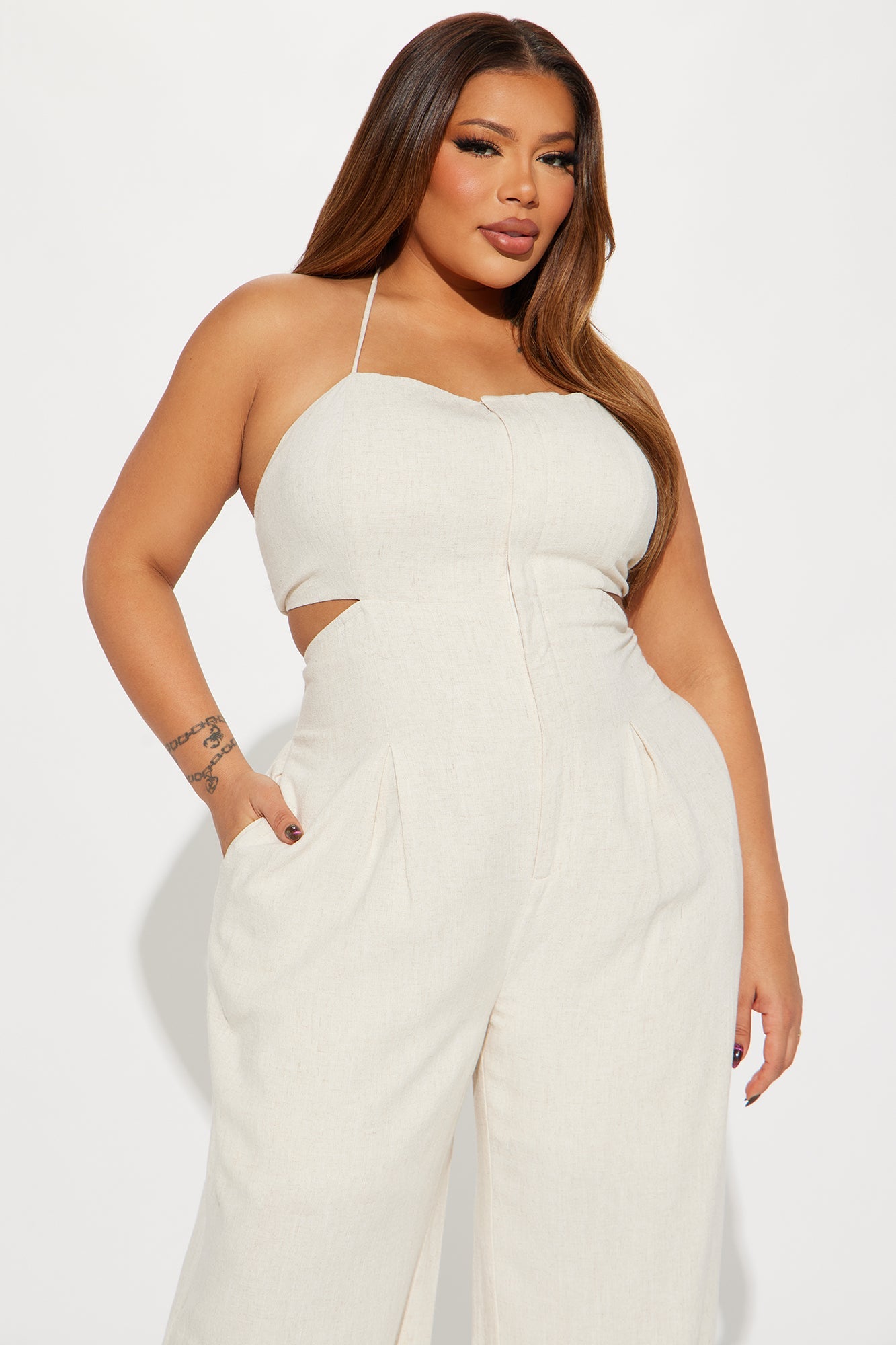 https://cdn.shopify.com/s/files/1/0293/9277/files/03-07-24_S4_7_LR70024FN_Ivory_P_CZ_IM_10-46-57_PLUS_62299_PXF.jpg?v=1710262451