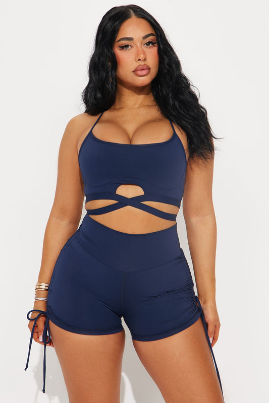 https://cdn.shopify.com/s/files/1/0293/9277/files/03-07-25_S4_16_GW24K1813_Navy_ZSR_KJ_IM_11-31-24_32577_CM.jpg?v=1741391304