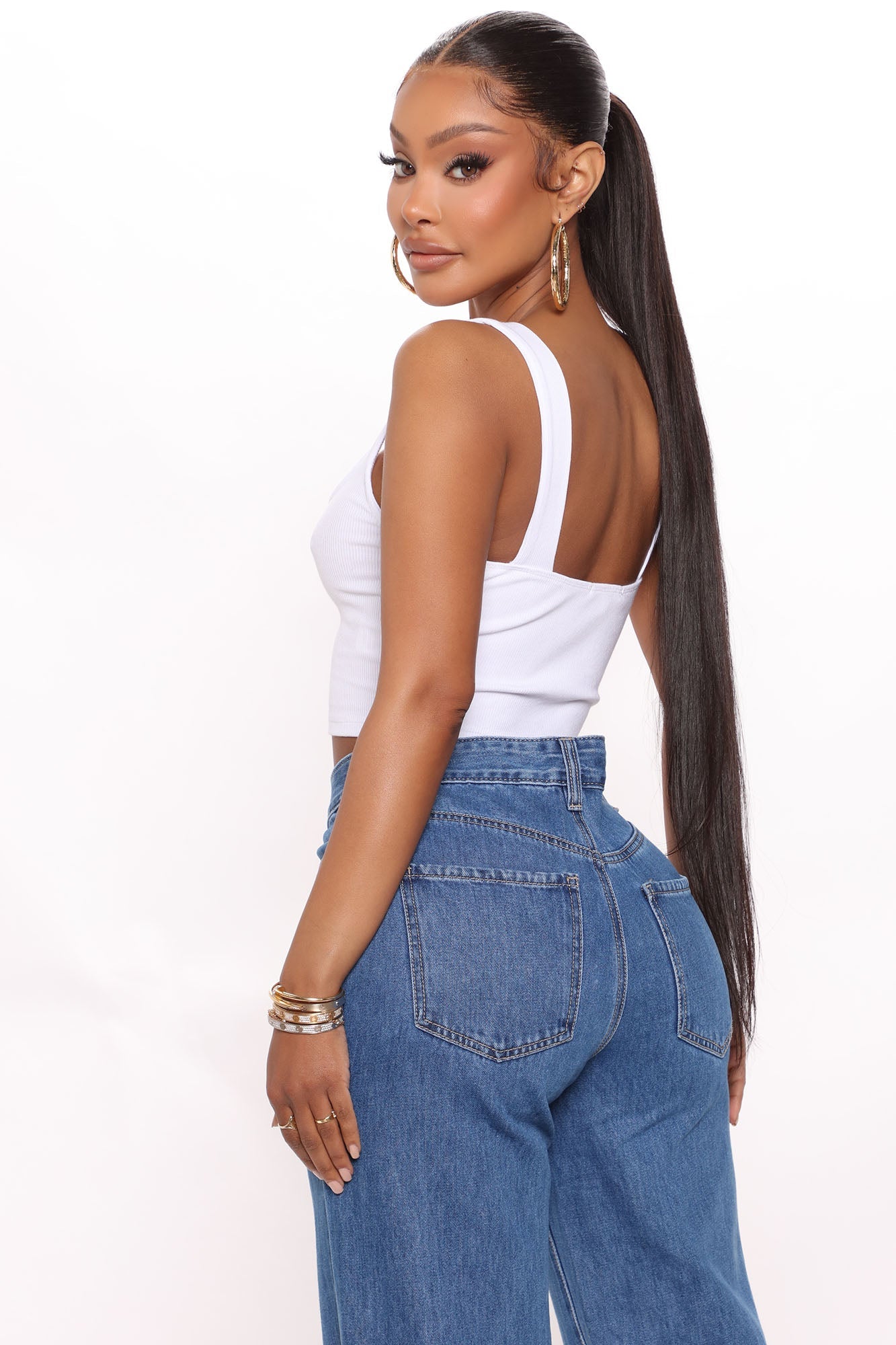https://cdn.shopify.com/s/files/1/0293/9277/products/03-14-22Studio4_RM_CP_11-17-30_24_73112_White_5003_EH.jpg?v=1647548518