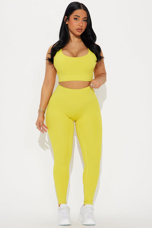 https://cdn.shopify.com/s/files/1/0293/9277/files/03-20-25_S2_43_ZDMK925L13P_Mustard_RK_AC_14-42-35_55890_PXF.jpg?v=1742585658
