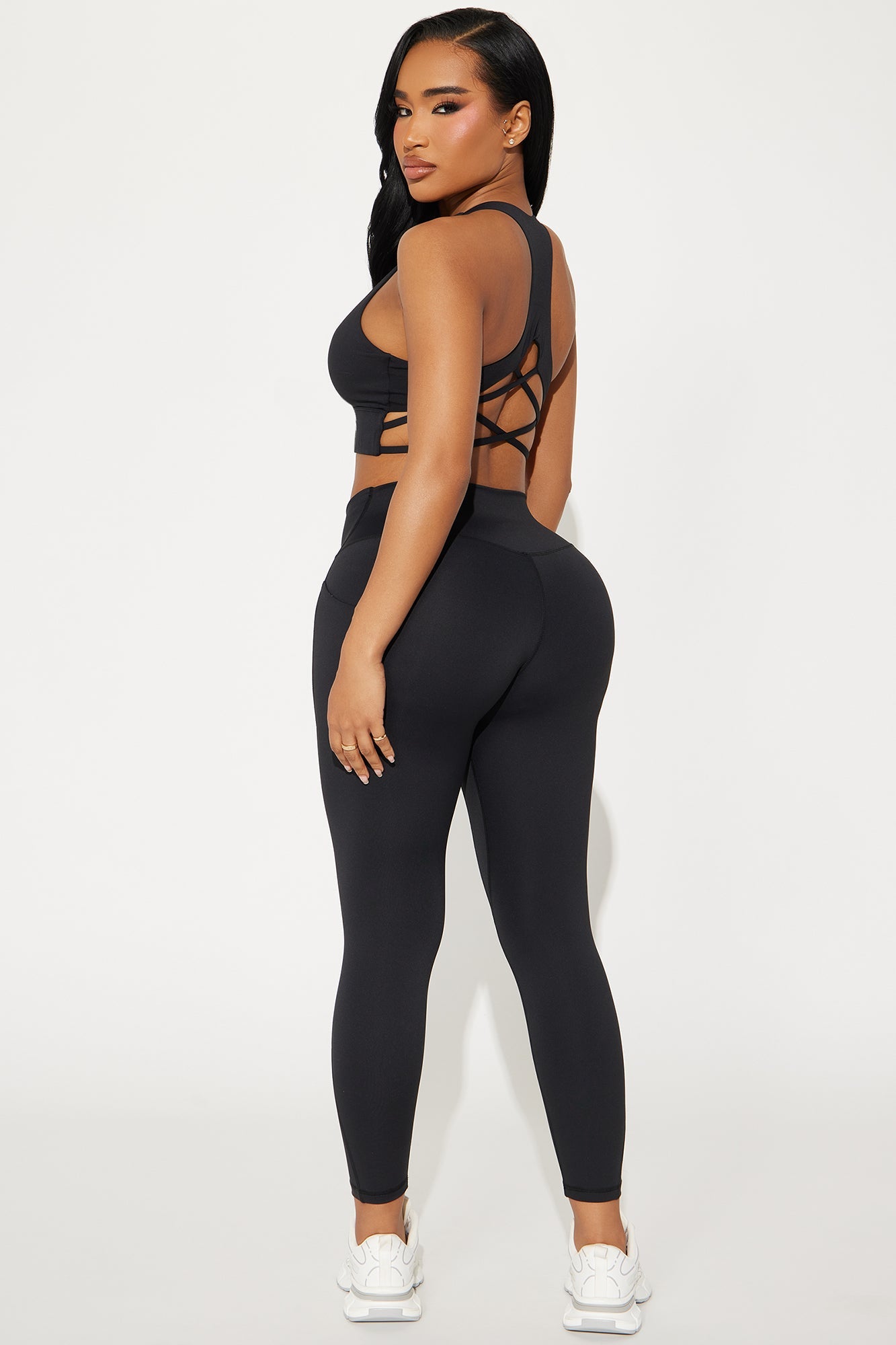 https://cdn.shopify.com/s/files/1/0293/9277/files/03-21-25_S3_63_ZDMK925L23SET_Black_RA_PC_14-48-25_25480_PXF.jpg?v=1742854332