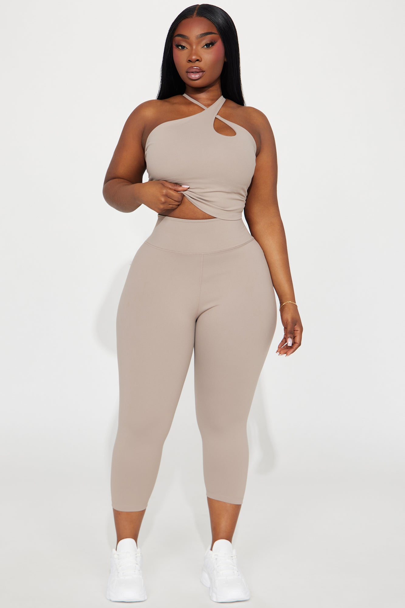 https://cdn.shopify.com/s/files/1/0293/9277/files/03-26-24_S5_7_ZDFN1507BOT_Taupe_ID_PC_11-09-26_PLUS_43168_PXF.jpg?v=1713999414