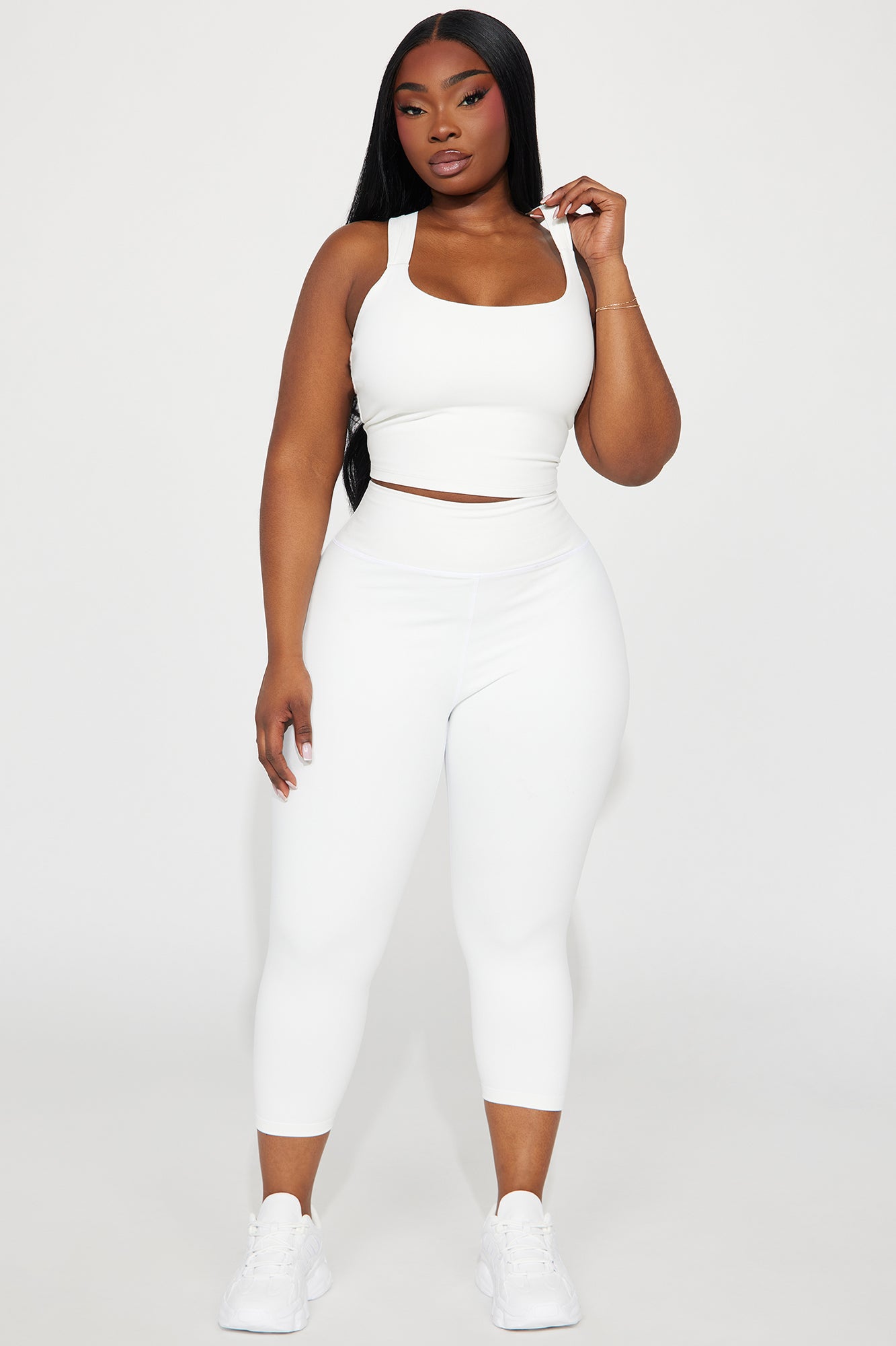https://cdn.shopify.com/s/files/1/0293/9277/files/03-26-24_S5_8_ZDFN1519_White_ID_PC_11-17-25_PLUS_43204_PXF.jpg?v=1714001347