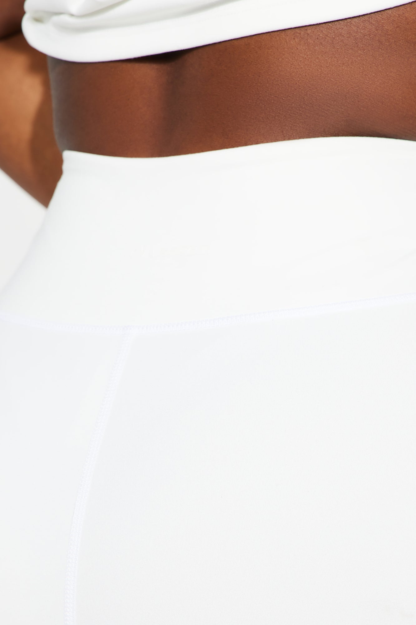 https://cdn.shopify.com/s/files/1/0293/9277/files/03-26-24_S5_9_ZDFN1507BOT_White_ID_PC_11-17-19_PLUS_43198_PXF.jpg?v=1714001394