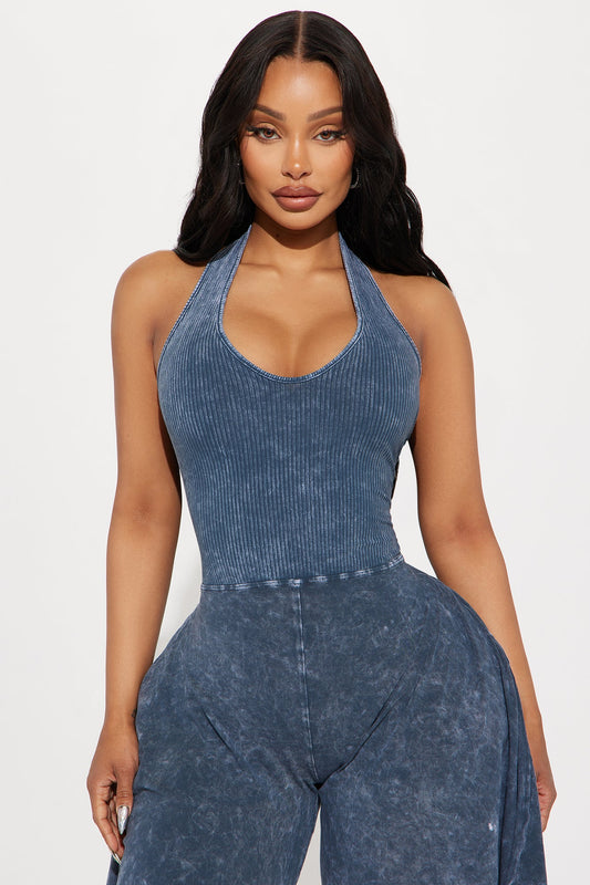 https://cdn.shopify.com/s/files/1/0293/9277/files/03-28-24_S2_40_NAB3021_Navy_KJ_RL_16-36-37_10144_PXF.jpg?v=1712072365