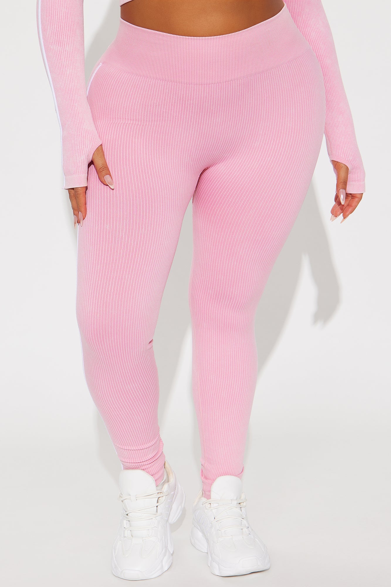 https://cdn.shopify.com/s/files/1/0293/9277/files/03-28-25_S4_9_ZDNVSP1300B_BubblegumPink_AE_PC_11-49-41_5101_PXF_PLUS.jpg?v=1744756511