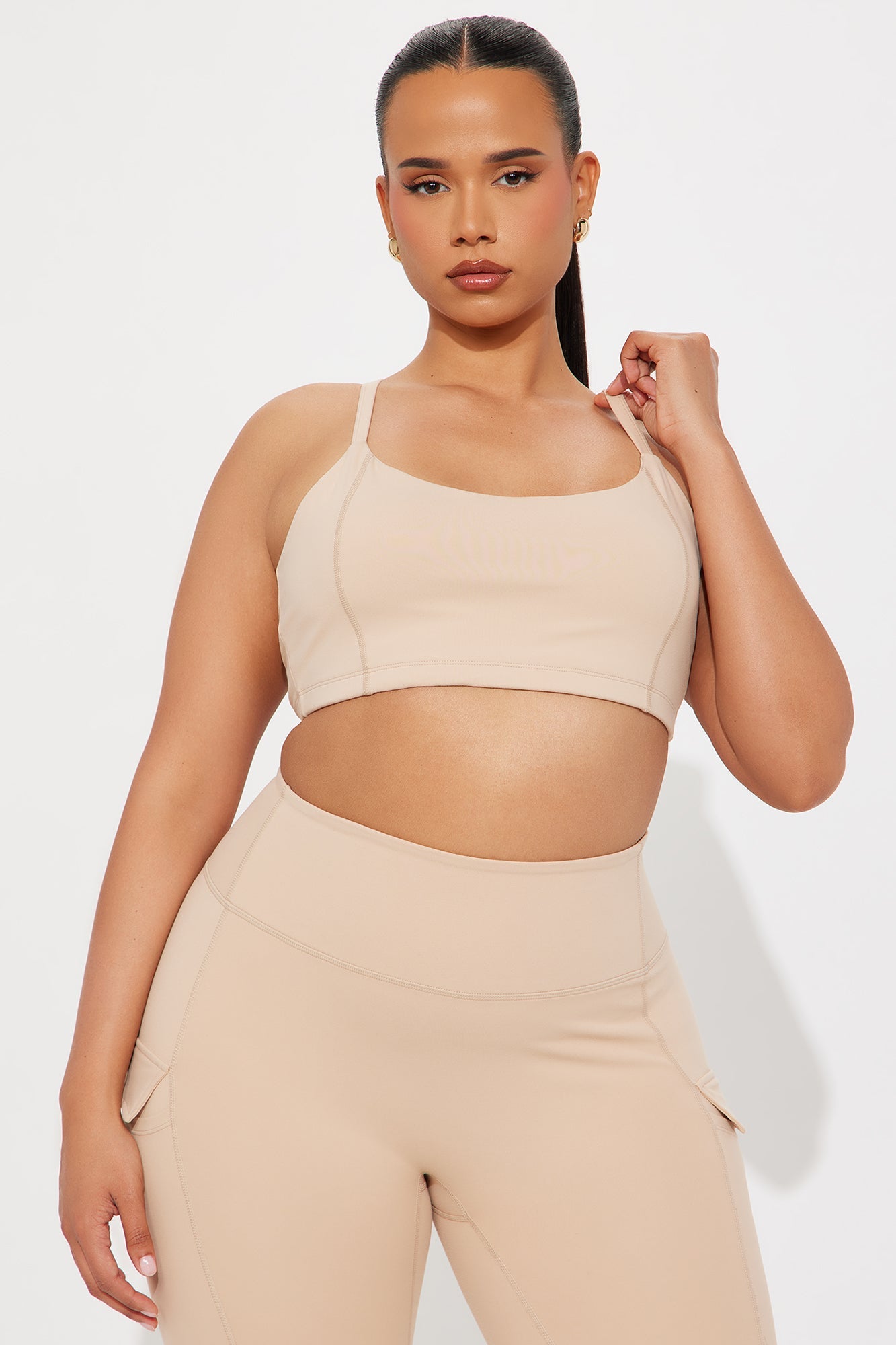 https://cdn.shopify.com/s/files/1/0293/9277/files/03-28-25_S6_34_ZDNVSP1686_Tan_HY_AC_11-55-07_PLUS_73755_PXF.jpg?v=1743539994
