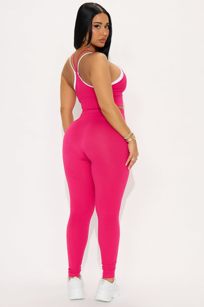 https://cdn.shopify.com/s/files/1/0293/9277/files/04-01-25_S1_37_ZDDE09045SET_Fuchsiacombo_TK_JS_13-36-27_7620_PXF.jpg?v=1743961742