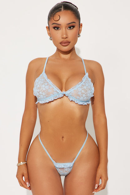https://cdn.shopify.com/s/files/1/0293/9277/files/04-03-25_S3_8_SP25FN008_LightBlue_ZSR_HY_MC_10-56-21_0266_SG.jpg?v=1743729419