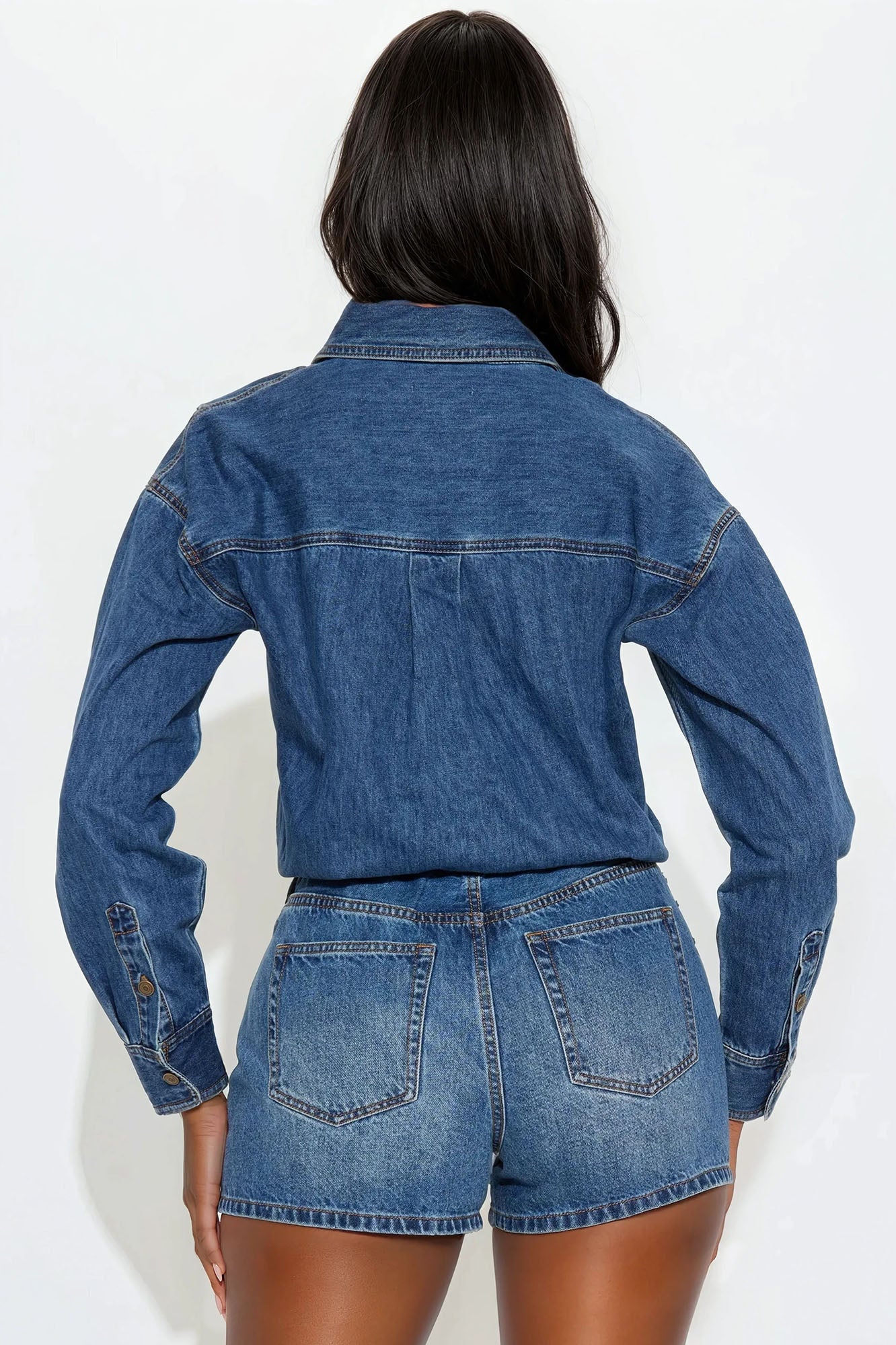 https://cdn.shopify.com/s/files/1/0293/9277/files/04-03-25_S5_44_BFN7097TJ_MediumWash_JG_PC_13-46-56_4415_WG-Adia_ES_CM.jpg?v=1745269149
