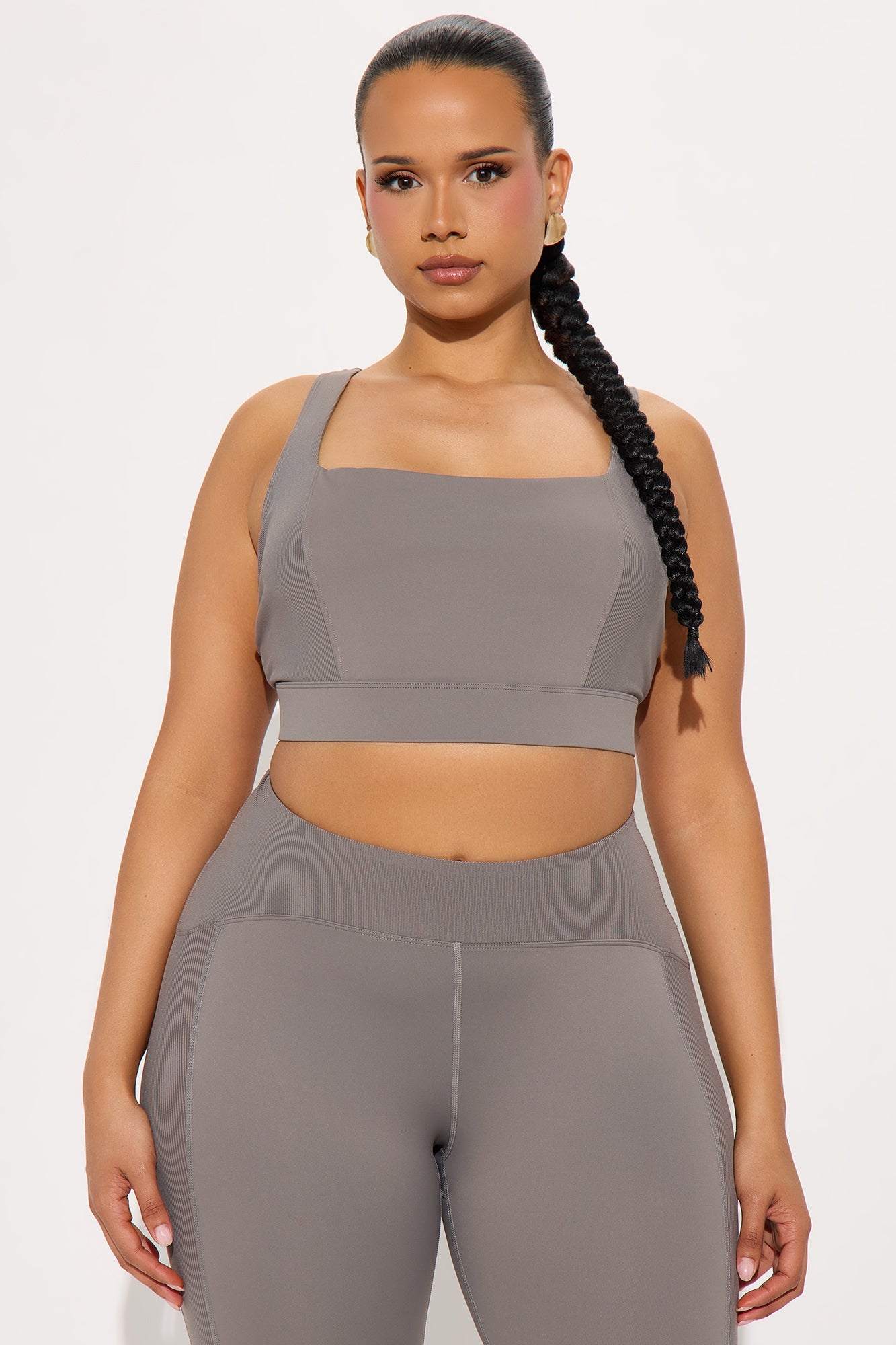 https://cdn.shopify.com/s/files/1/0293/9277/files/04-15-25_S8_39_ZDMK925L30B_Charcoal_KP_JS_11-57-21_7669_PLUS_PXF.jpg?v=1745446454