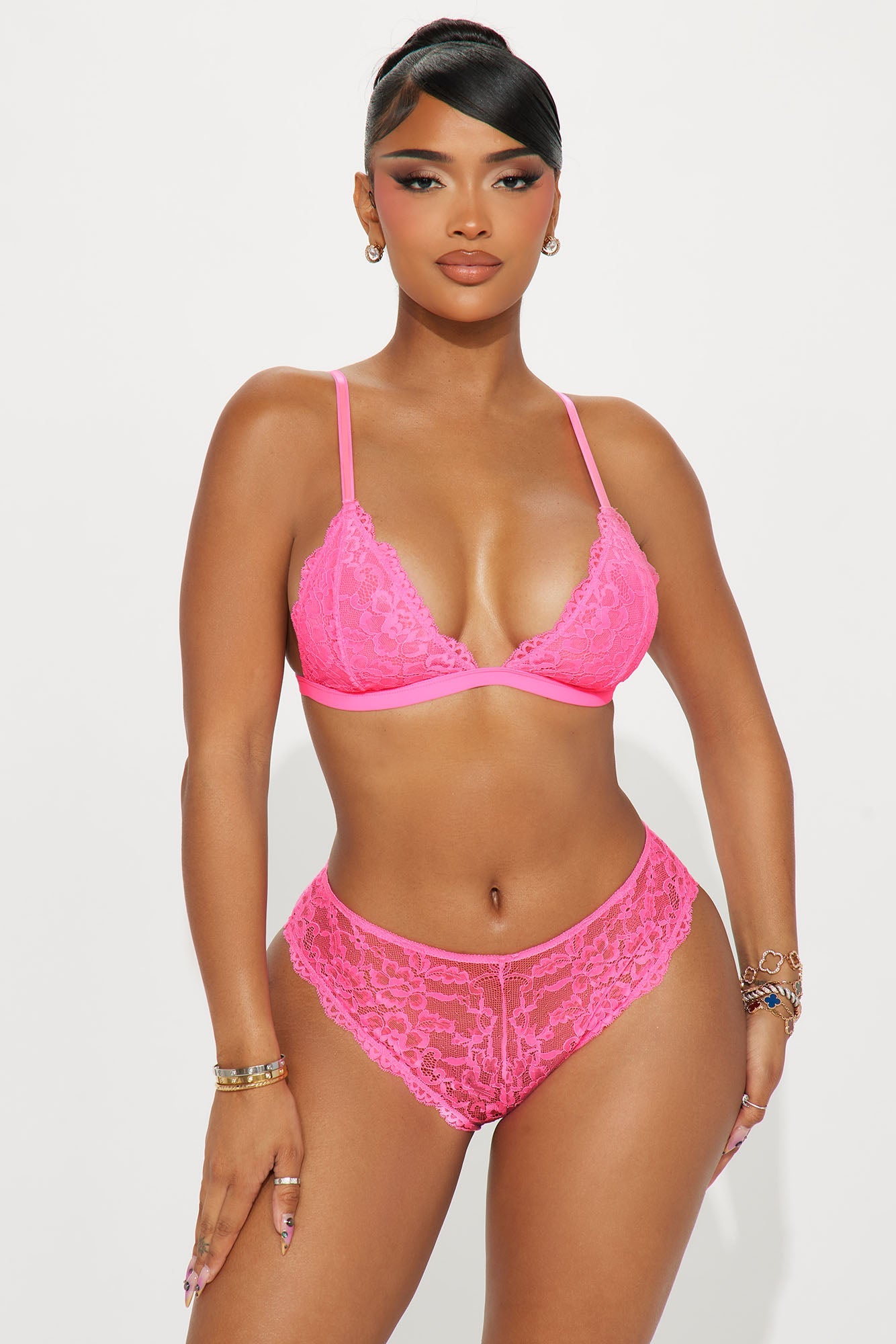 https://cdn.shopify.com/s/files/1/0293/9277/files/04-16-24_S4_62_ZDN8071N_HotPink_CC_KT_DO_15-07-31_41204_TT.jpg?v=1716249746