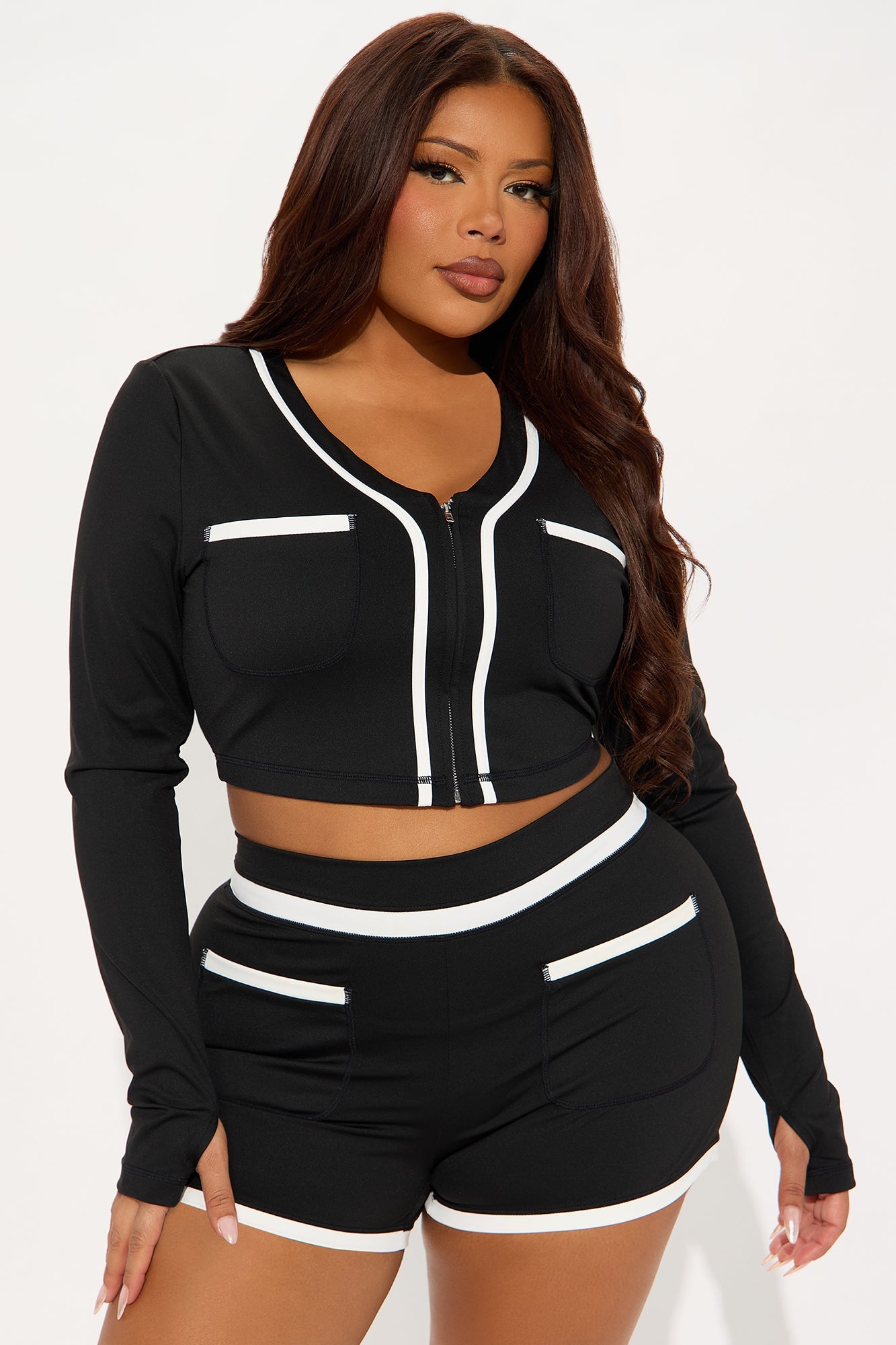 https://cdn.shopify.com/s/files/1/0293/9277/files/04-17-25_S8_48_24GWY4099_Black_ZSR_JG_MA_15-31-34_PLUS_78776_PXF.jpg?v=1745118121