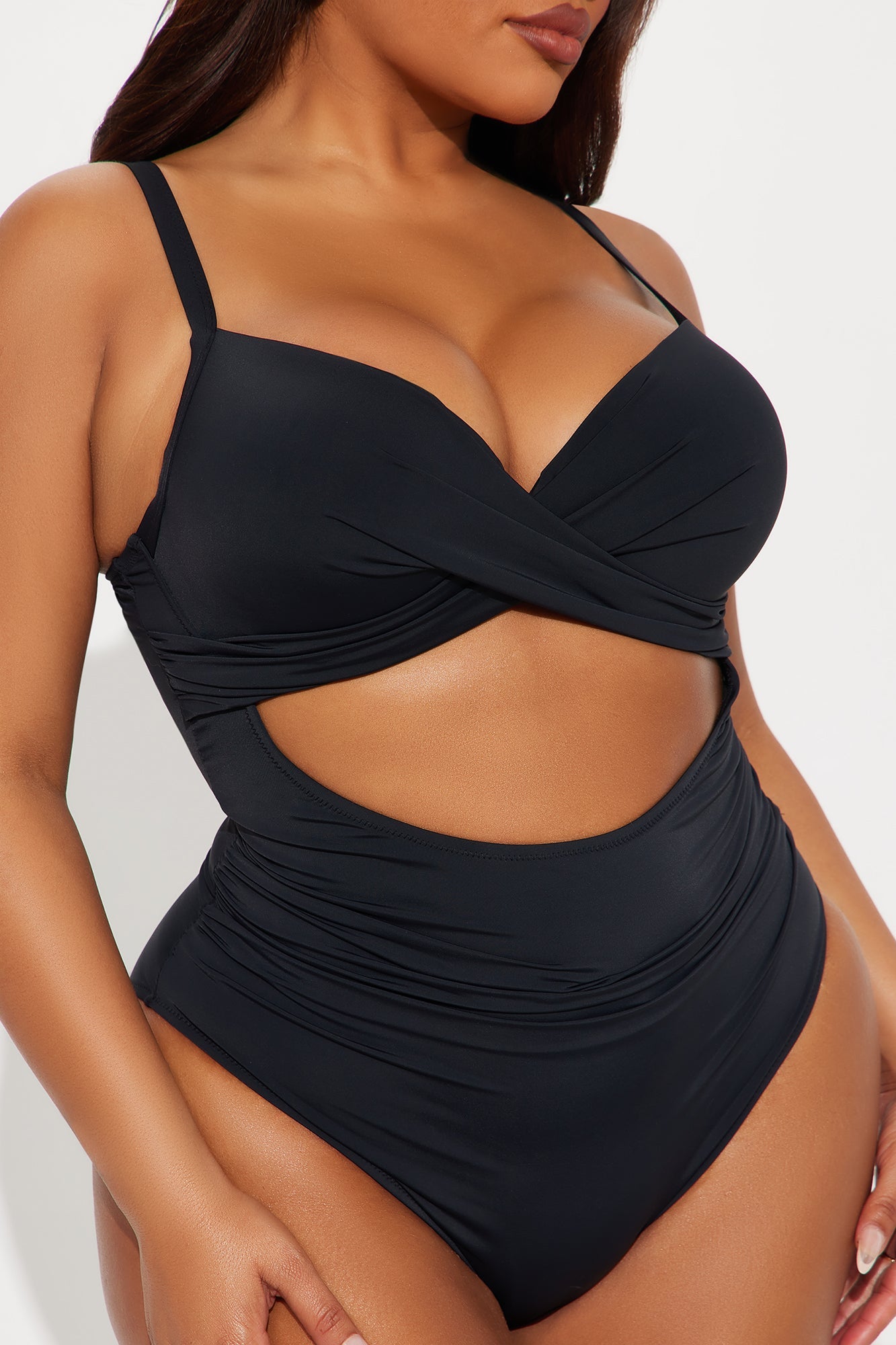 https://cdn.shopify.com/s/files/1/0293/9277/files/04-21-25_S4_53_HT9015_Black_ZSR_JG_AP_15-07-50_PLUS_21285_PXF.jpg?v=1745513853