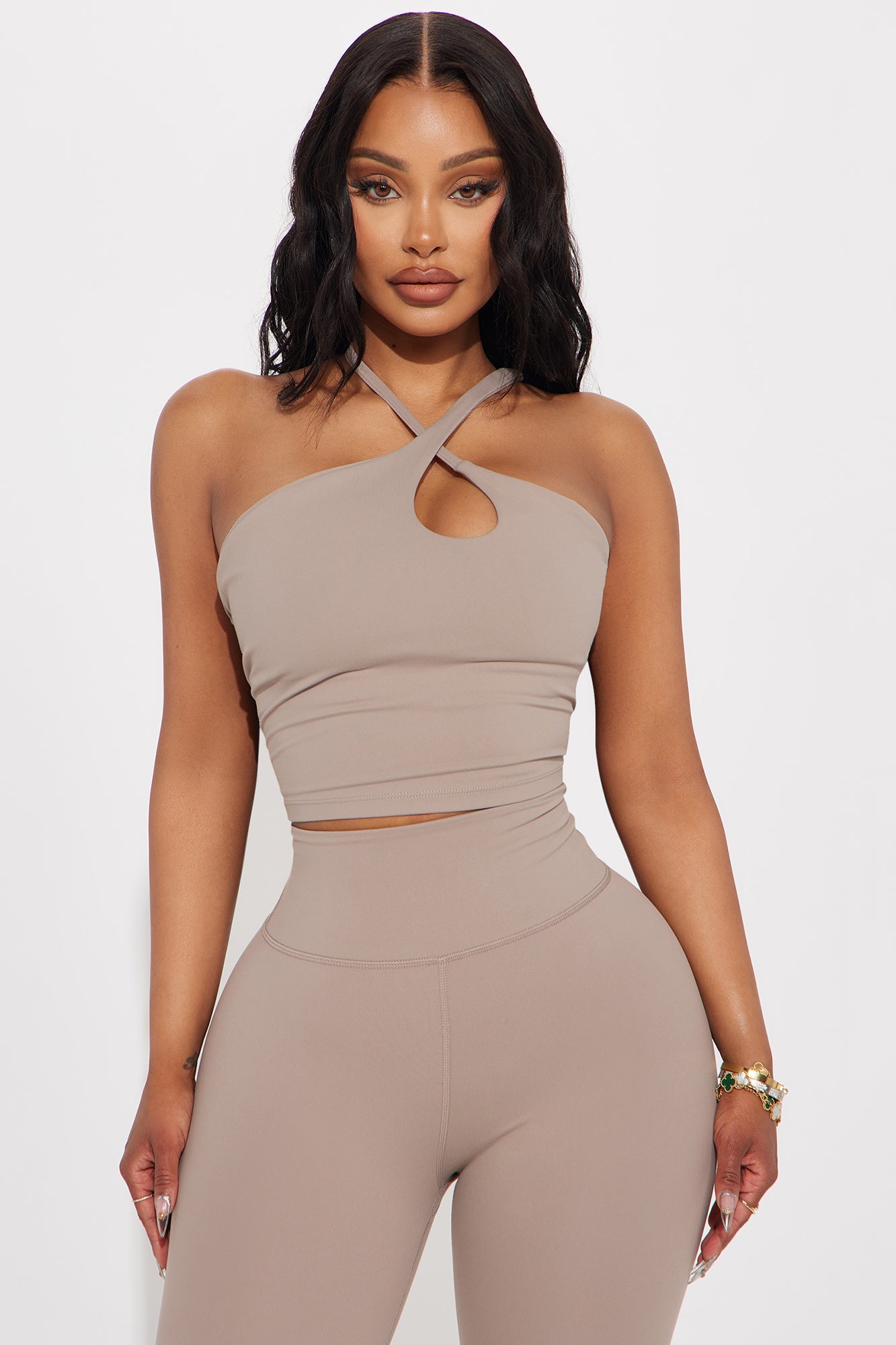 https://cdn.shopify.com/s/files/1/0293/9277/files/04-22-24_S2_31_ZDFN1507TOP_Taupe_P_KJ_RL_15-13-16_16947_PXF.jpg?v=1713999369