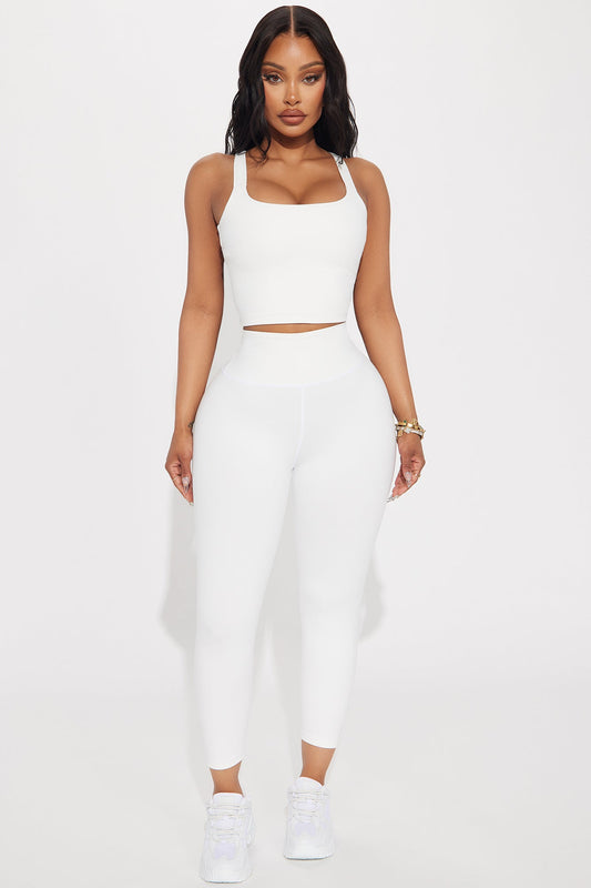 https://cdn.shopify.com/s/files/1/0293/9277/files/04-22-24_S2_37_ZDFN1507BOT_White_P_KJ_RL_15-29-04_35696_PXF.jpg?v=1714001414