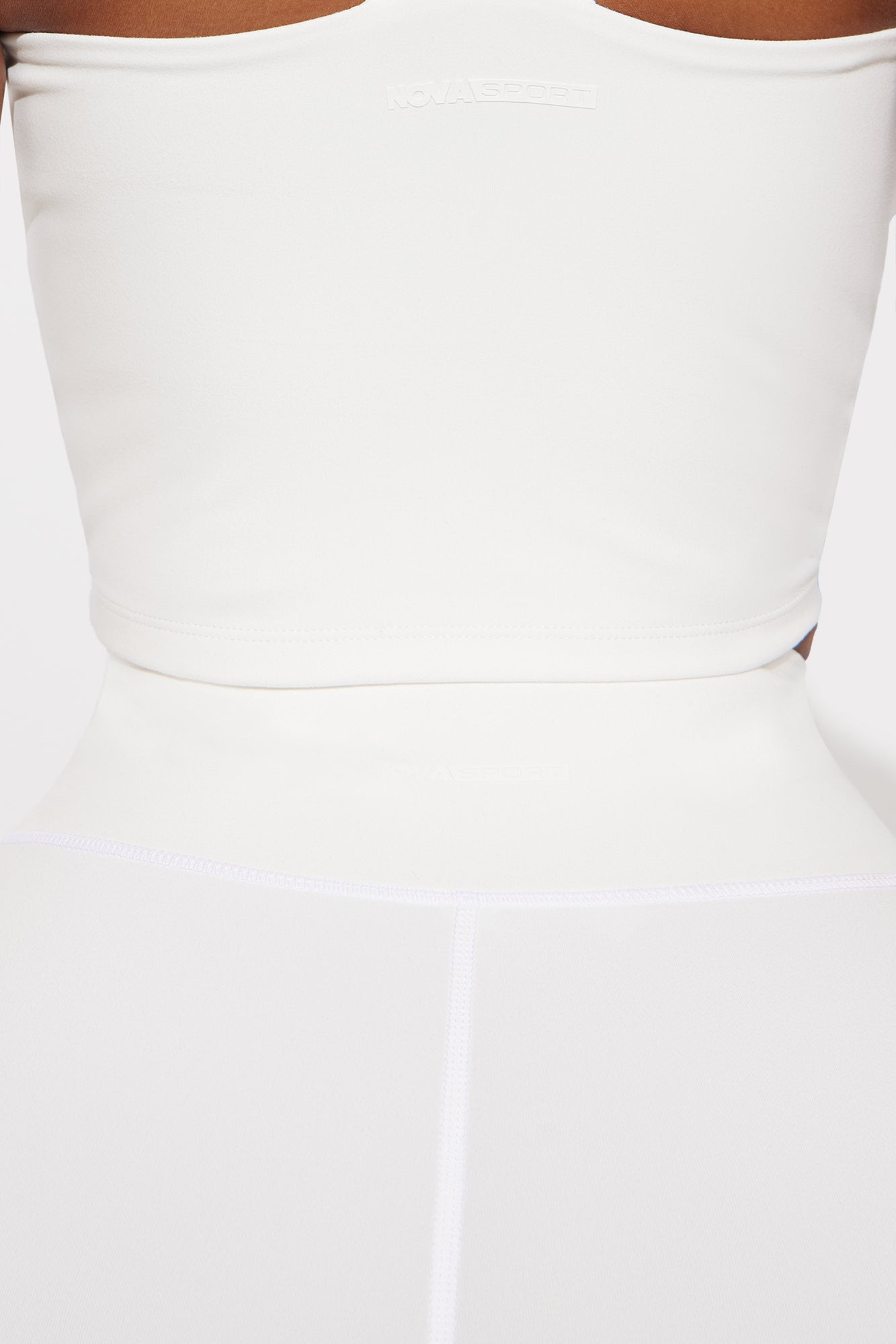 https://cdn.shopify.com/s/files/1/0293/9277/files/04-22-24_S2_37_ZDFN1507BOT_White_P_KJ_RL_15-29-04_35702_PXF.jpg?v=1714001414