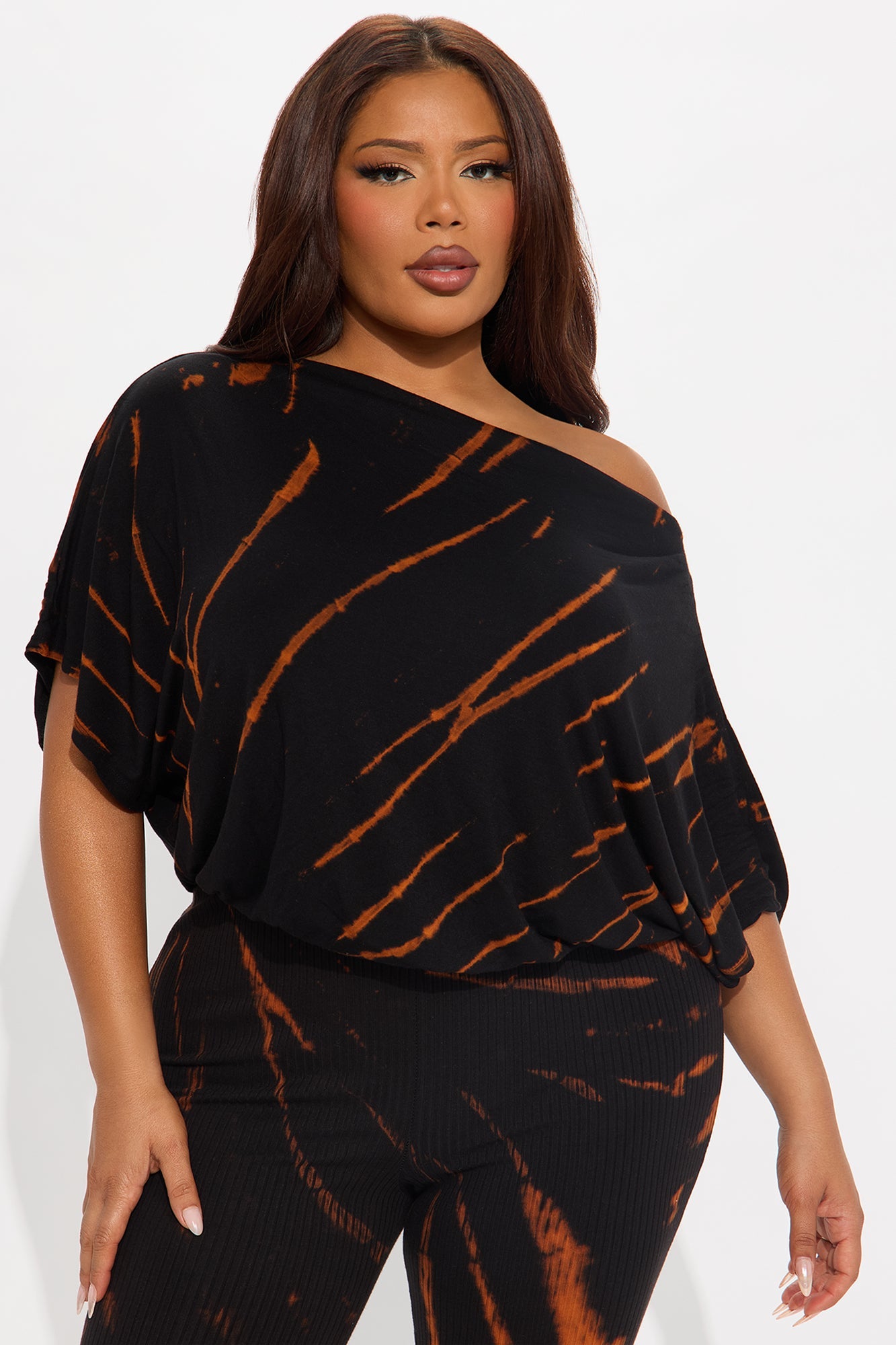 https://cdn.shopify.com/s/files/1/0293/9277/files/04-22-25_S7_57_MY4275C_Black_ZSR_JG_JS_15-17-25_PLUS_111954_PXF.jpg?v=1745607439