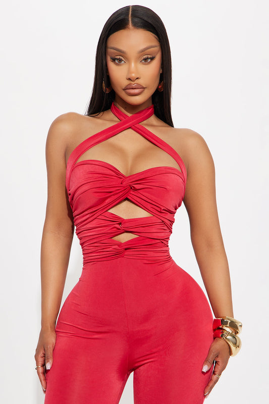 https://cdn.shopify.com/s/files/1/0293/9277/files/04-24-25_S2_7_9007FN_Red_CXB_RL_14-35-37_25577_PXF.jpg?v=1745620596