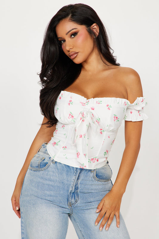 https://cdn.shopify.com/s/files/1/0293/9277/files/05-22-24_S3_22_ZDFN1720_Ivorycombo_HY_JS_10-44-13_12537_MH_PXF.jpg?v=1716582796