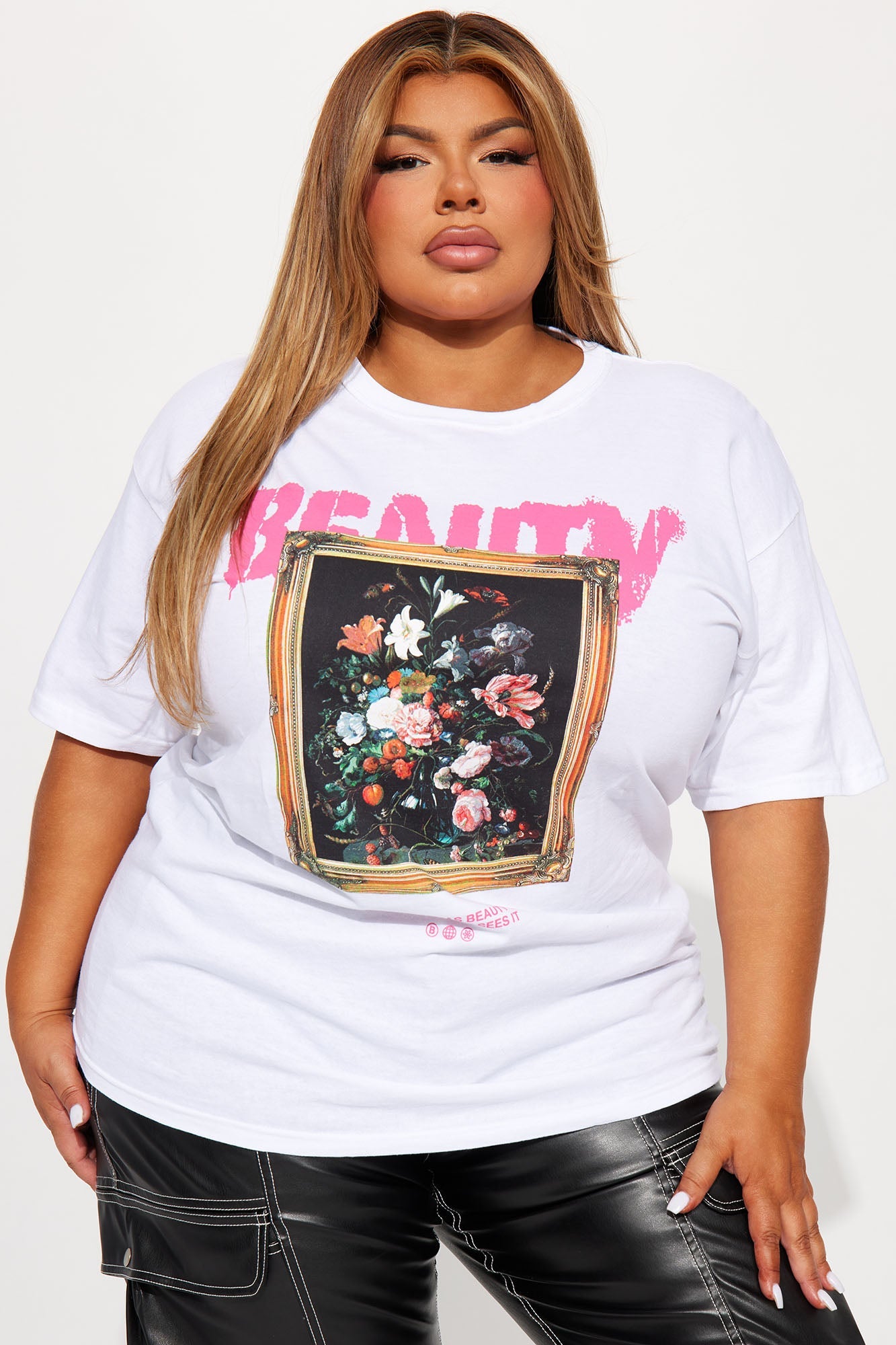 https://cdn.shopify.com/s/files/1/0293/9277/files/06-06-23Studio4_KT_AC_11-48-33_29_SPD2507W_White_4506_PLUS_CM.jpg?v=1686689567