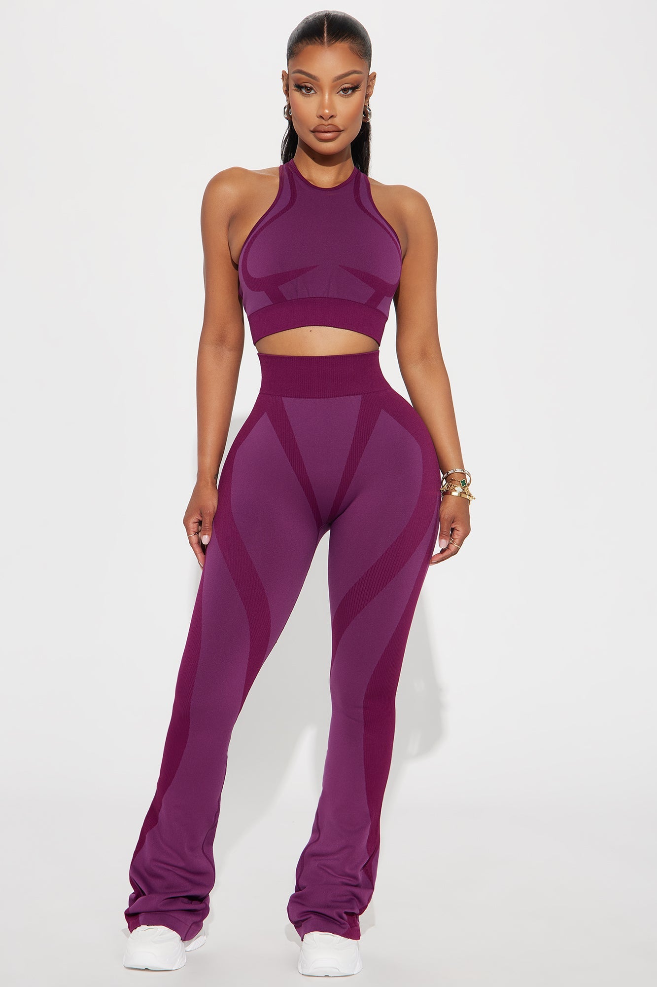 https://cdn.shopify.com/s/files/1/0293/9277/files/07-01-24_S2_48_YP8429_Plum_ID_RL_14-25-07_38097_PXF.jpg?v=1720482236
