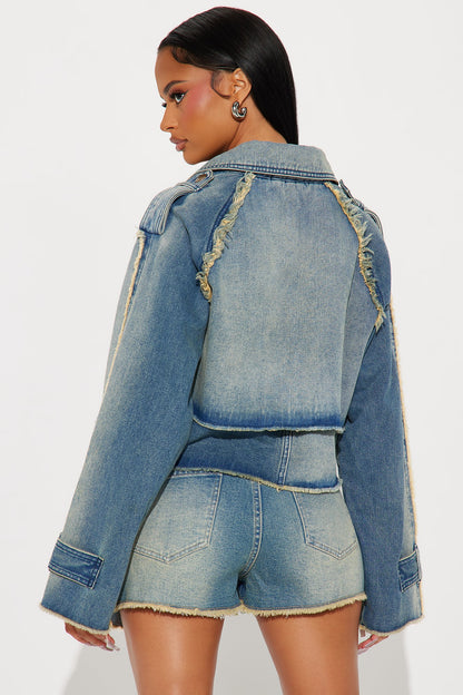 https://cdn.shopify.com/s/files/1/0293/9277/files/07-19-24_S1_6_FN2011JTYJ_VintageWash_KT_PC_10-15-05_107904_PXF.jpg?v=1721845472