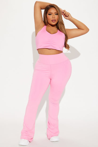 https://cdn.shopify.com/s/files/1/0293/9277/files/07-25-24_S4_58_M4892_HotPink_RM_AC_IM_15-23-12_PLUS_41344_PXF.jpg?v=1722286160