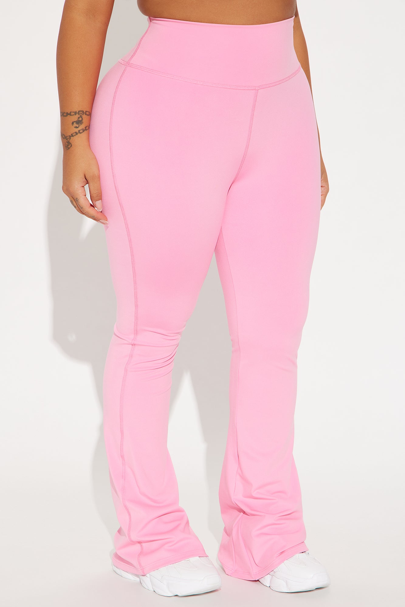 https://cdn.shopify.com/s/files/1/0293/9277/files/07-25-24_S4_58_M4892_HotPink_RM_AC_IM_15-25-10_PLUS_41359_PXF.jpg?v=1722286160