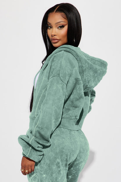 https://cdn.shopify.com/s/files/1/0293/9277/files/07-26-23Studio2_TK_RL_16-56-11_18_ZDZPK10610T_Black_17340_SL.jpg?v=1718232260