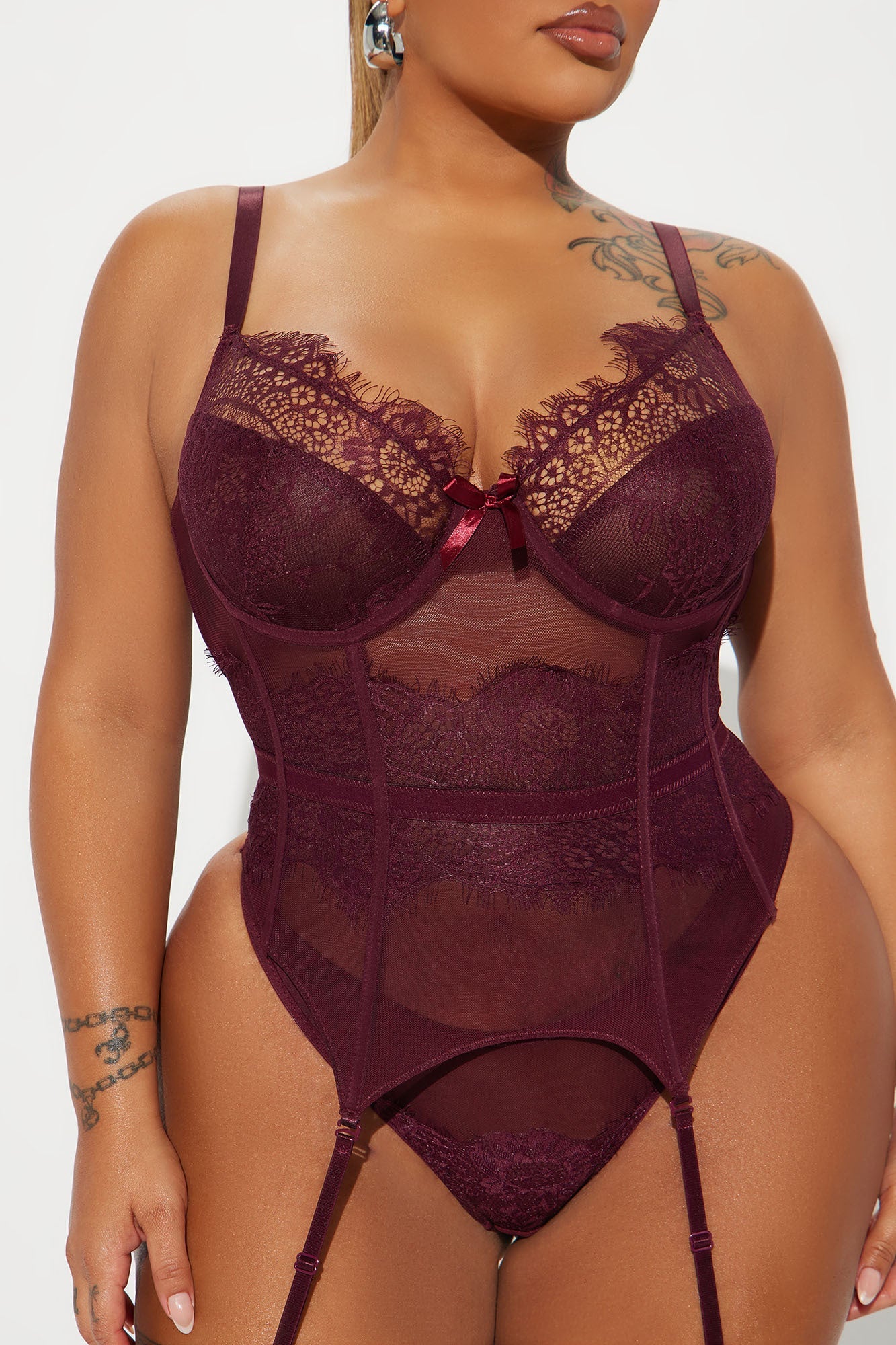 https://cdn.shopify.com/s/files/1/0293/9277/files/07-30-24_S4_2_BST001FN_Burgundy_ID_PC_10-37-04_PLUS_43111_PXF_SG_1.jpg?v=1722466641