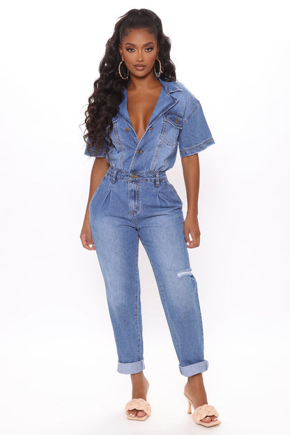 https://cdn.shopify.com/s/files/1/0293/9277/products/08-05-20Studio4_CE_SA_3-31PM58_TP8591_Denim46177_RG.jpg?v=1596734817