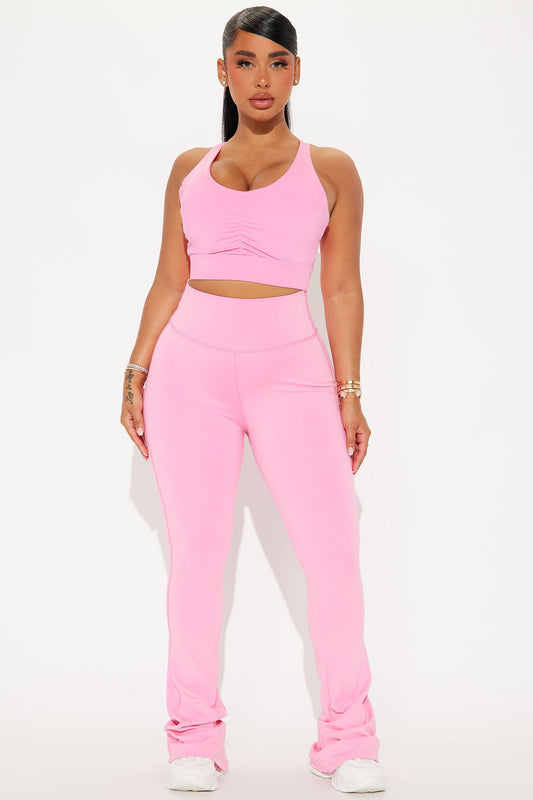 https://cdn.shopify.com/s/files/1/0293/9277/files/08-05-24_S3_12_M4892_HotPink_ZSR_CZ_MO_10-52-40_45078_SG.jpg?v=1722898385