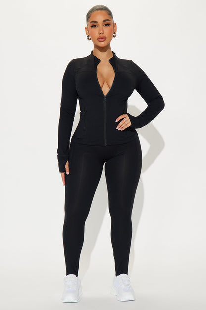 https://cdn.shopify.com/s/files/1/0293/9277/files/08-27-24_S3_25_ZDNVSP1227_Black_TK_AC_11-58-23_57331_SL.jpg?v=1724957143