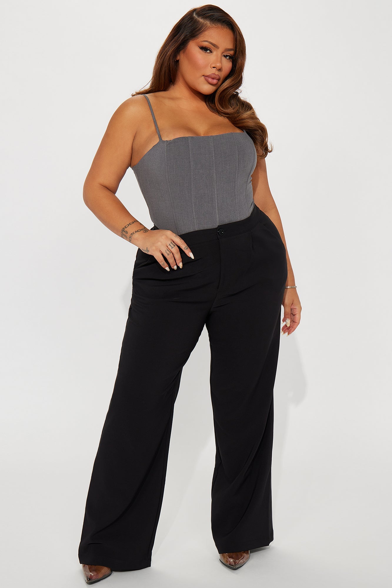 https://cdn.shopify.com/s/files/1/0293/9277/files/08-29-23Studio4_KT_AP_09-52-50_9_23GWF1113_Grey_4812_PLUS_PXF.jpg?v=1707179355