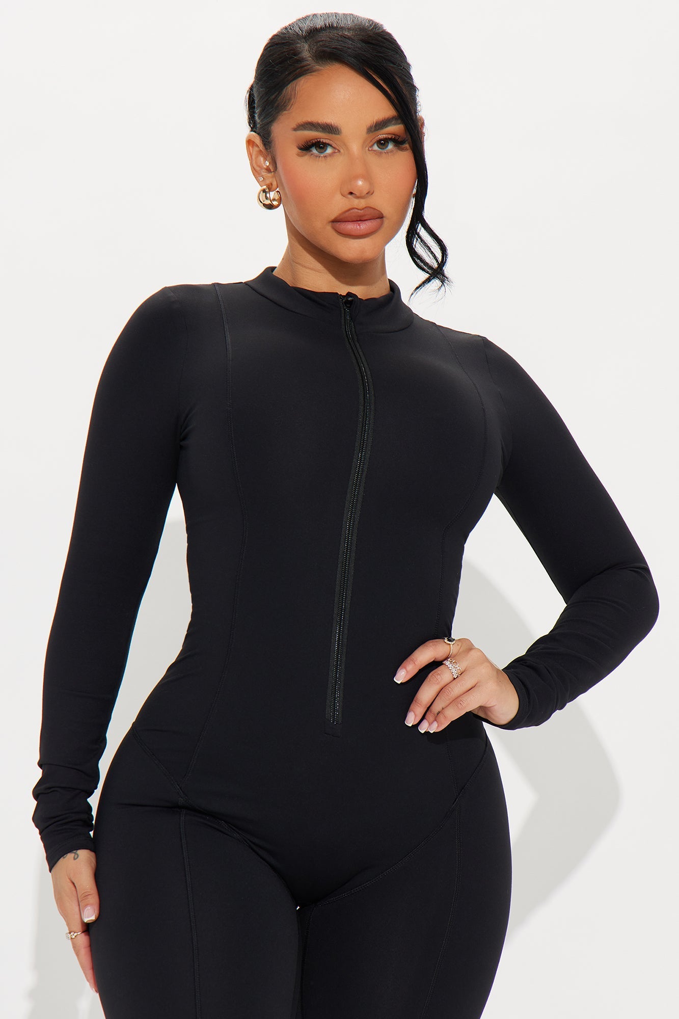 https://cdn.shopify.com/s/files/1/0293/9277/files/08-29-24_S1_28_ZDNVSP1211LEG_Black_KT_AP_14-29-18_130967_PXF.jpg?v=1725396372
