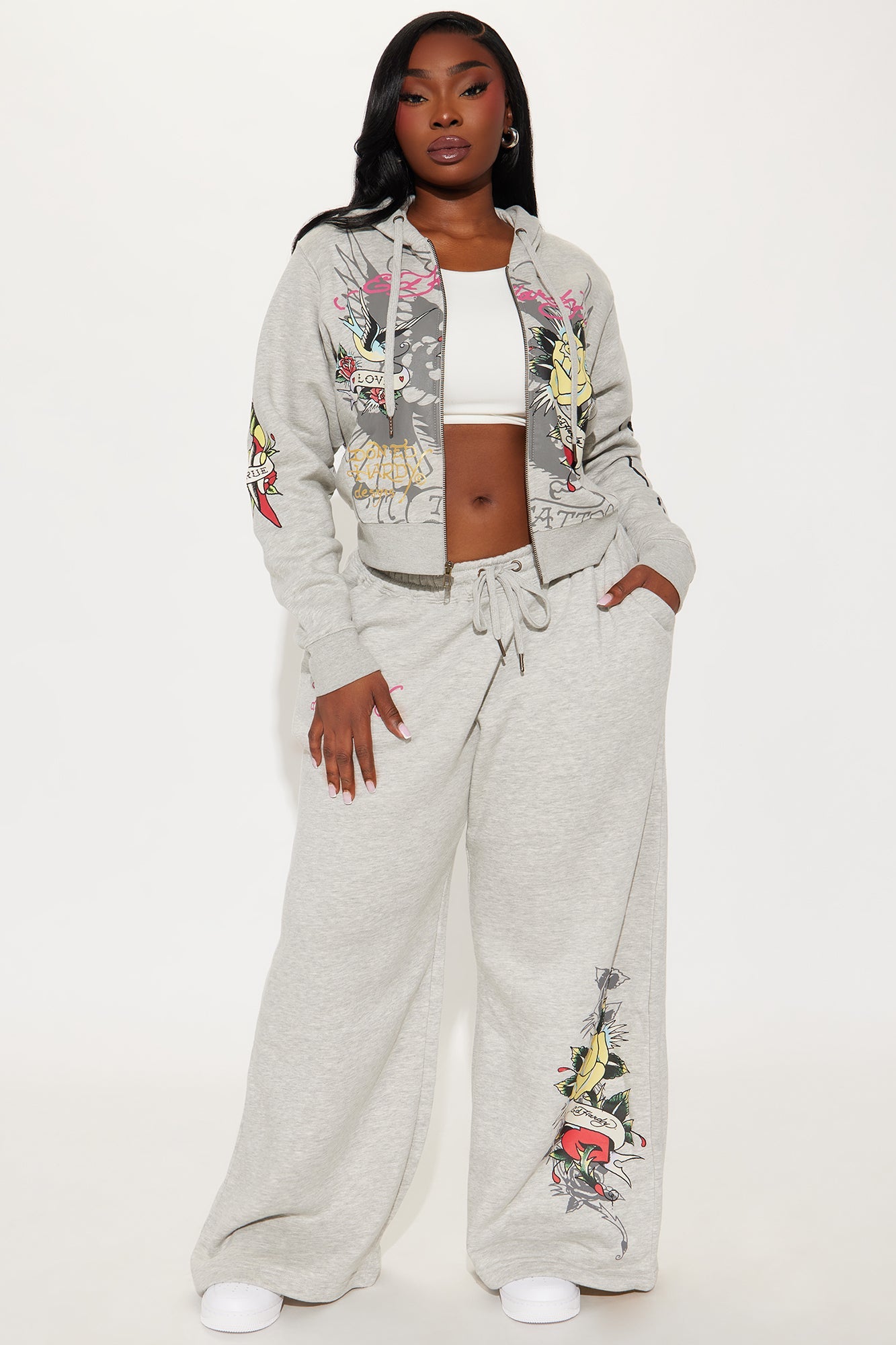 https://cdn.shopify.com/s/files/1/0293/9277/files/09-04-24_S3_52_EHW180022_HeatherGrey_HY_AC_14-24-38_PLUS_60552_PXF.jpg?v=1725574887