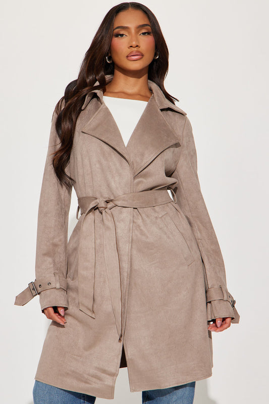 https://cdn.shopify.com/s/files/1/0293/9277/files/09-24-24_S3_25_S436F2_Taupe_ZSR_ID_PC_11-09-36_71850_SG.jpg?v=1727309482