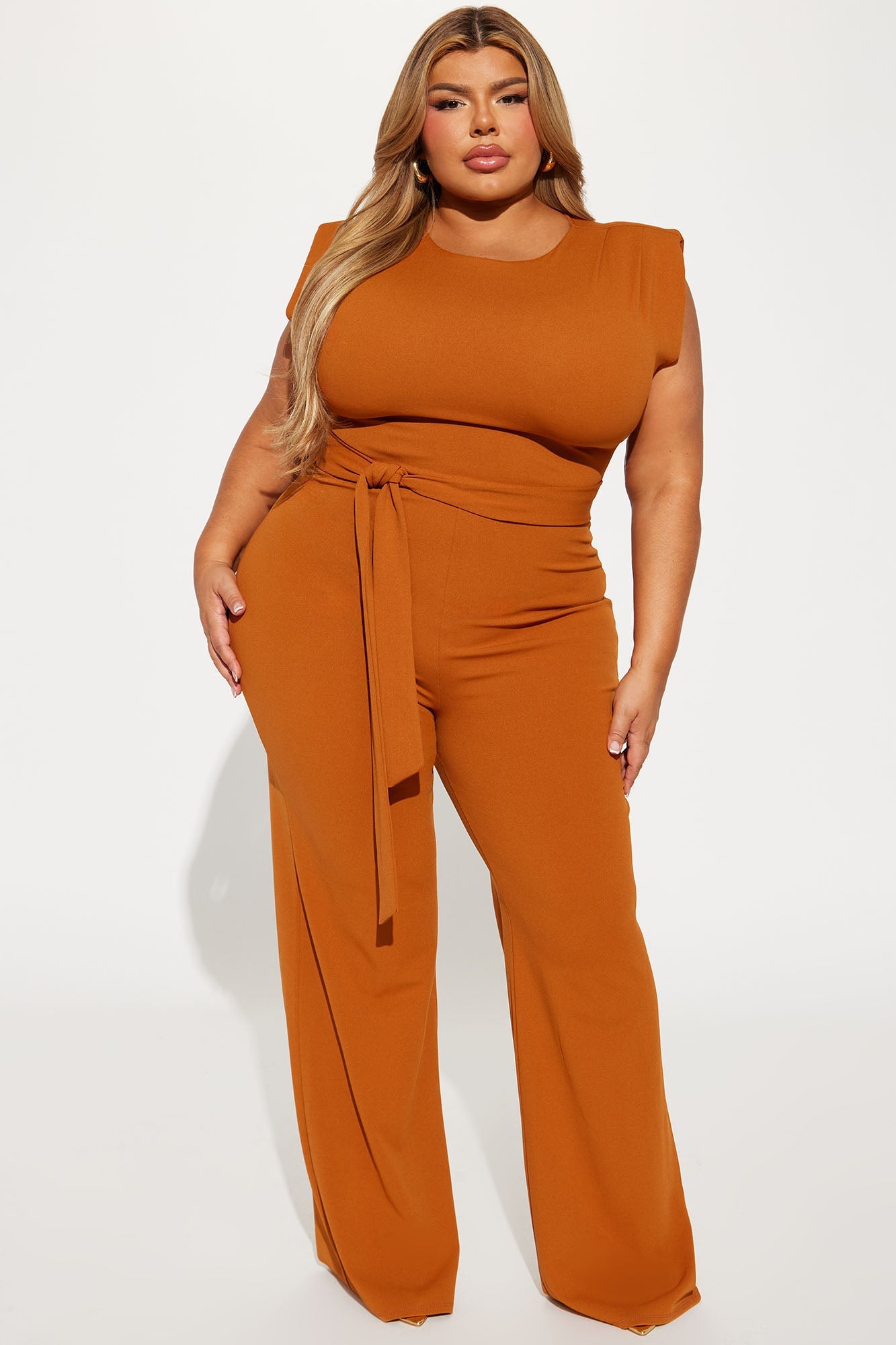 https://cdn.shopify.com/s/files/1/0293/9277/files/10-02-23Studio3_CB_PC_15-23-36_59_WP8431_Copper_17597_PLUS_SG.jpg?v=1696960404