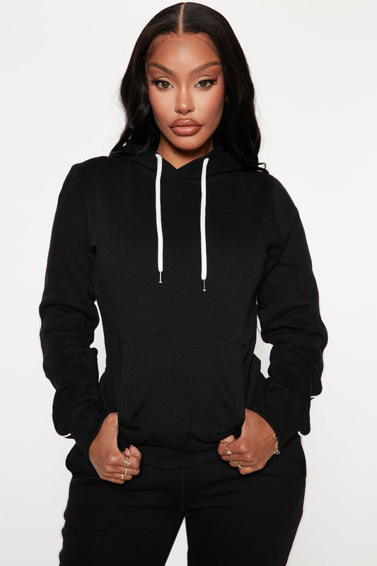 https://cdn.shopify.com/s/files/1/0293/9277/products/10-06-22Studio3_TH_RL_14-40-56_3_JU785_Black_R_0905_EH.jpg?v=1665096067