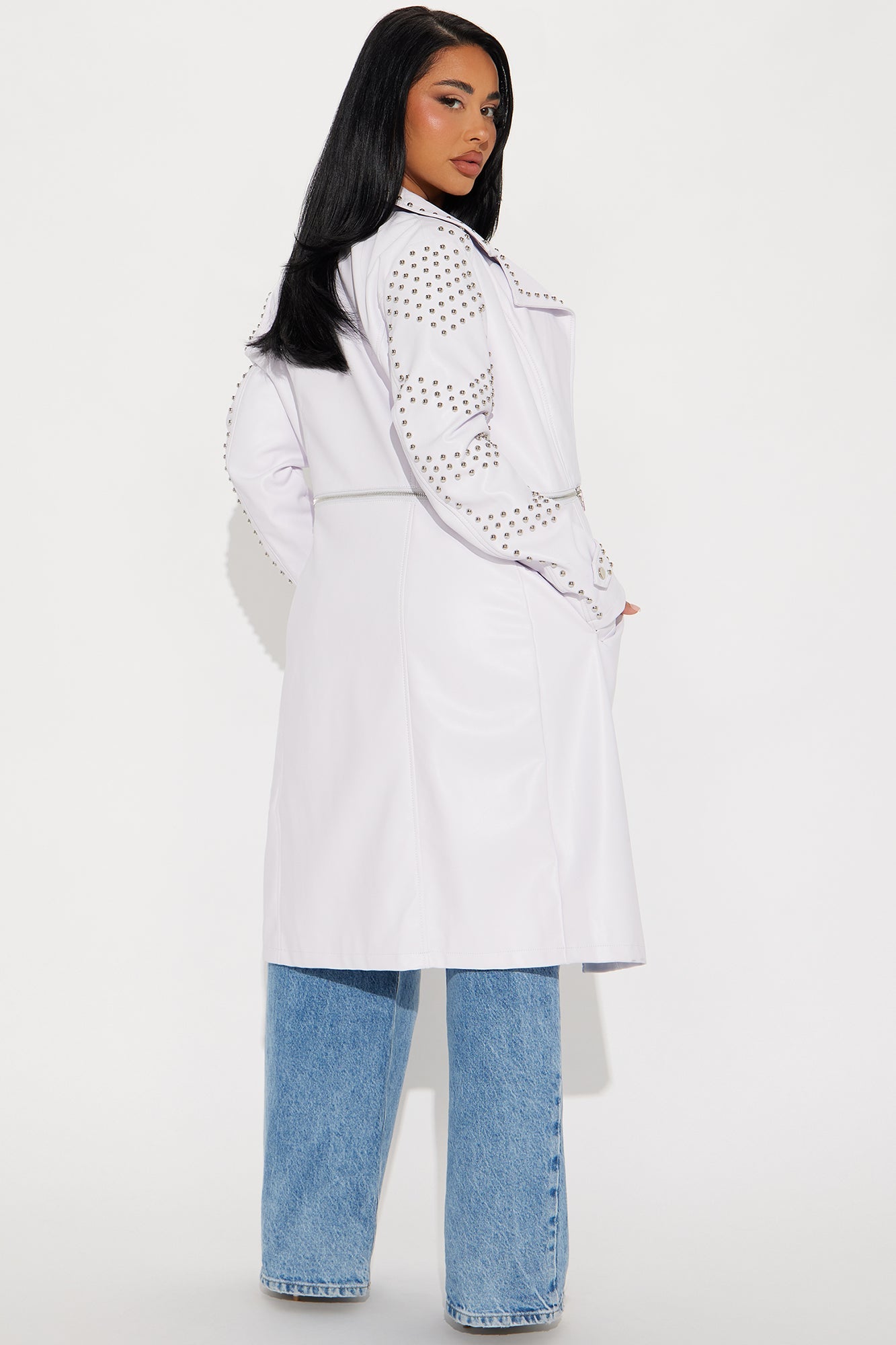 https://cdn.shopify.com/s/files/1/0293/9277/files/10-18-24_S1_20_FNL2201R1_White_KJ_DO_11-30-03_154688_PXF_826e5761-0dad-4695-b437-bdaba2875826.jpg?v=1729537387