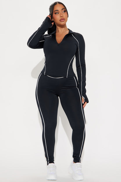 https://cdn.shopify.com/s/files/1/0293/9277/files/10-21-24_S1_52_ZDNVSP1510_Black_CZ_SS_14-44-00_156194_PXF.jpg?v=1729629521